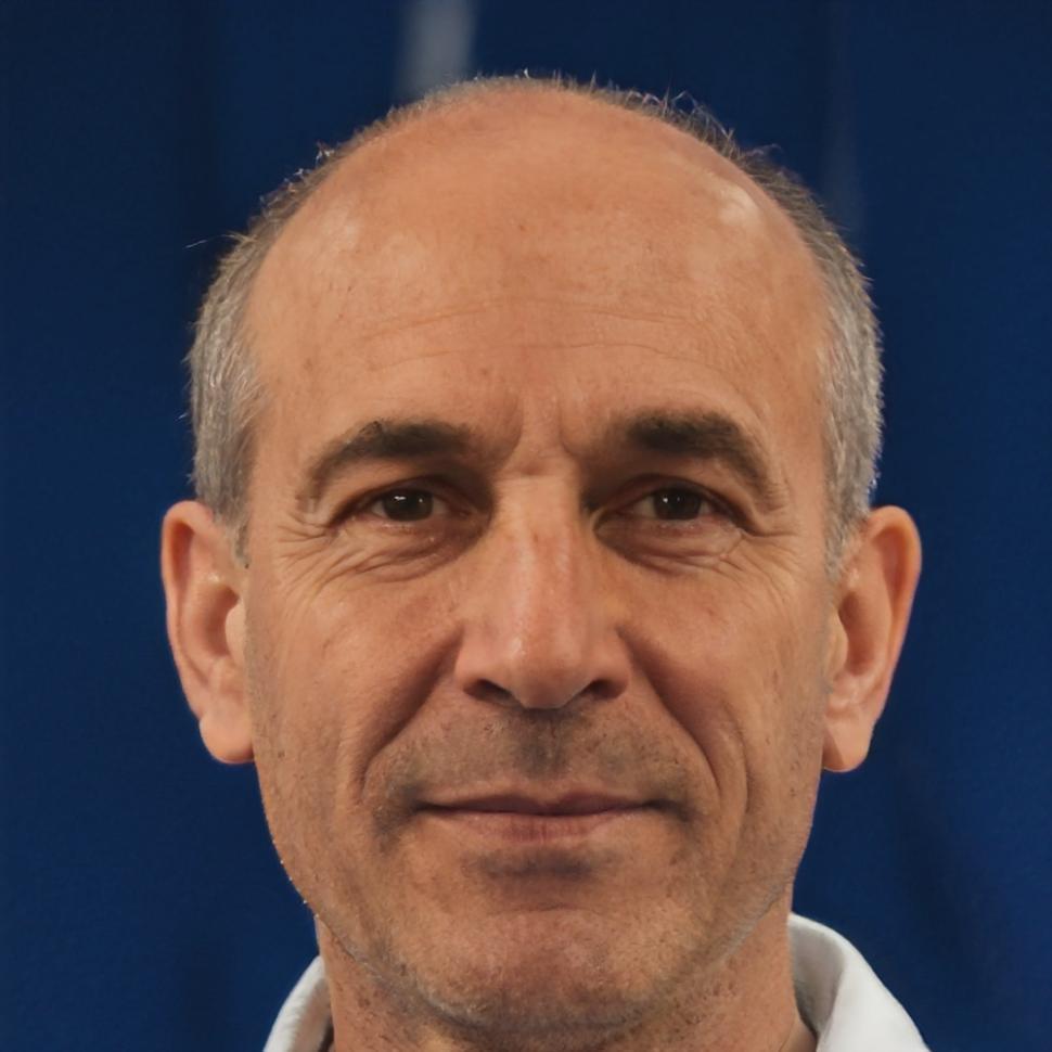Portret Răzvan Moldovan